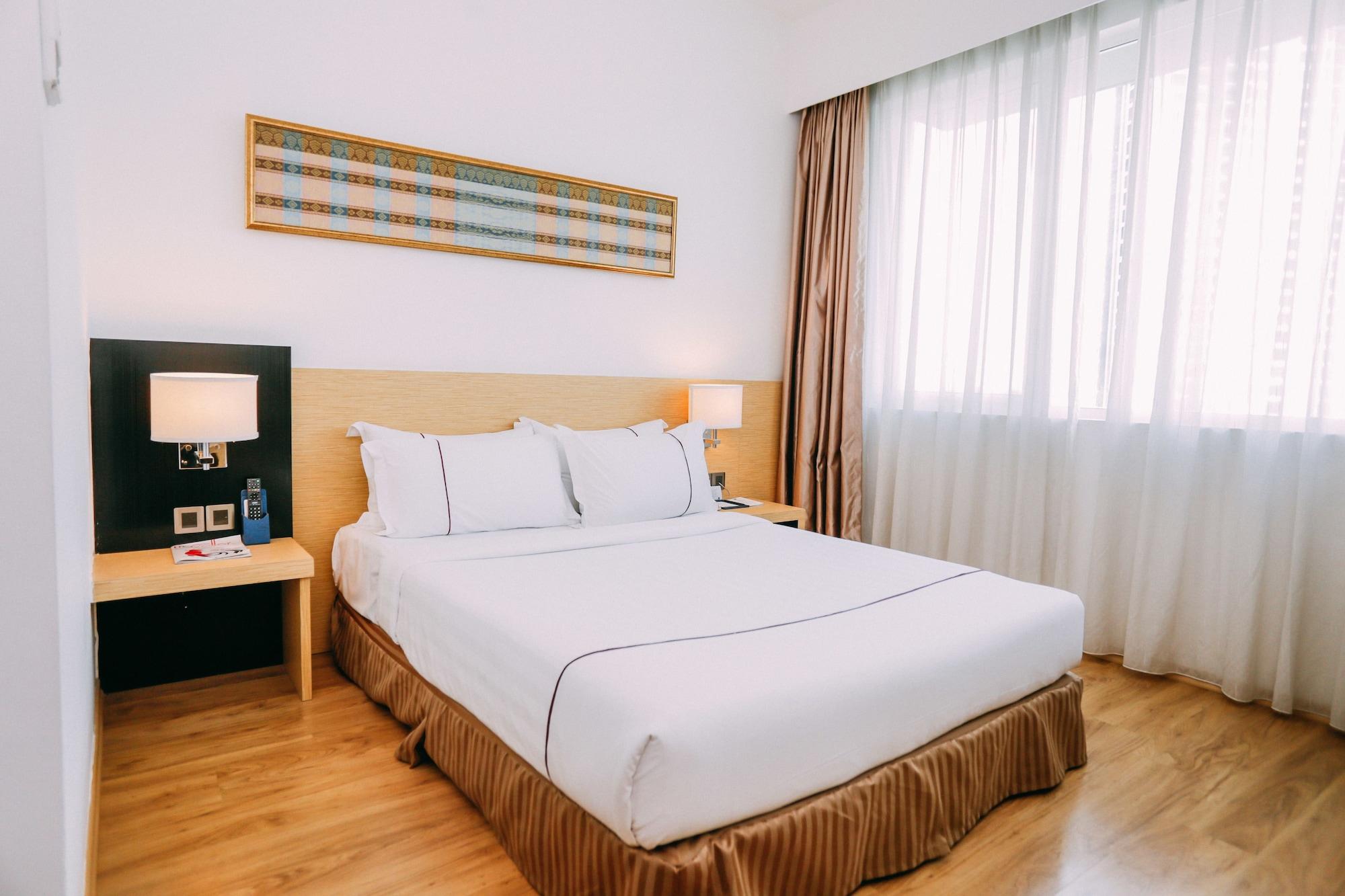Hotel Granada Johor Bahru Extérieur photo