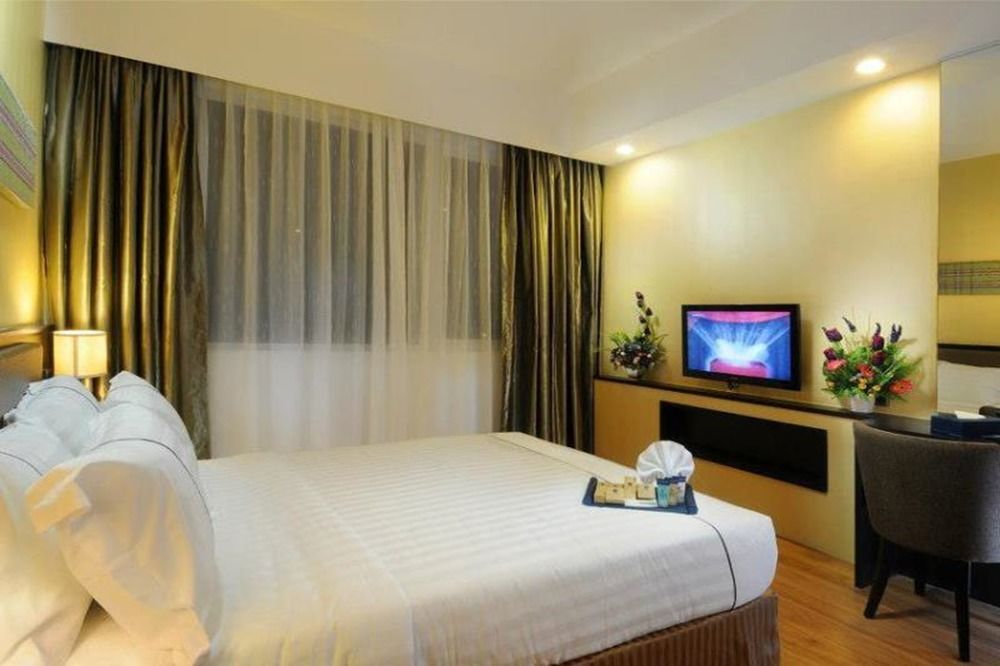 Hotel Granada Johor Bahru Extérieur photo