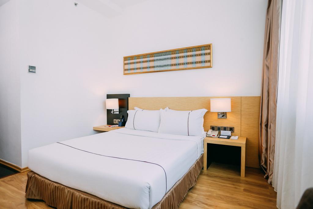 Hotel Granada Johor Bahru Extérieur photo